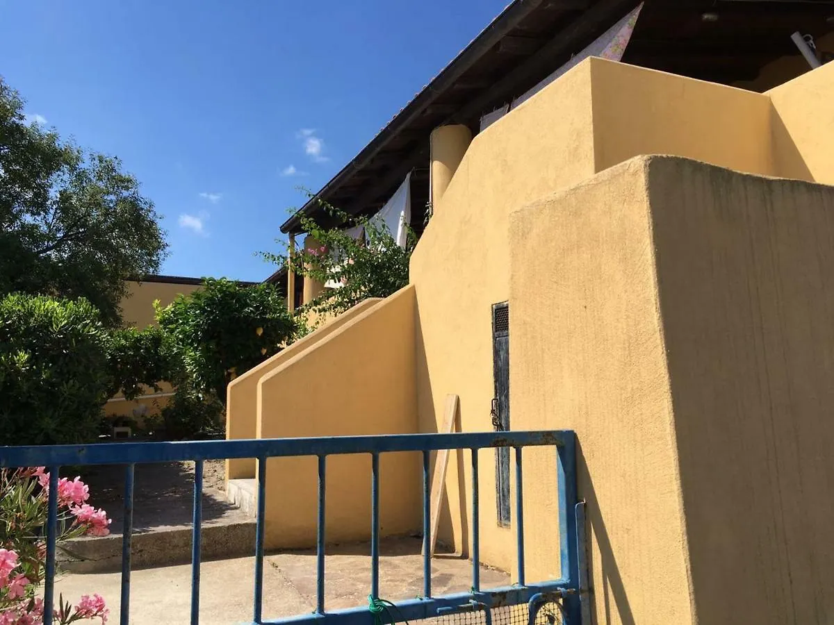 La Casa Di Titti E Jack Villa Malfa 0*,  Olaszország