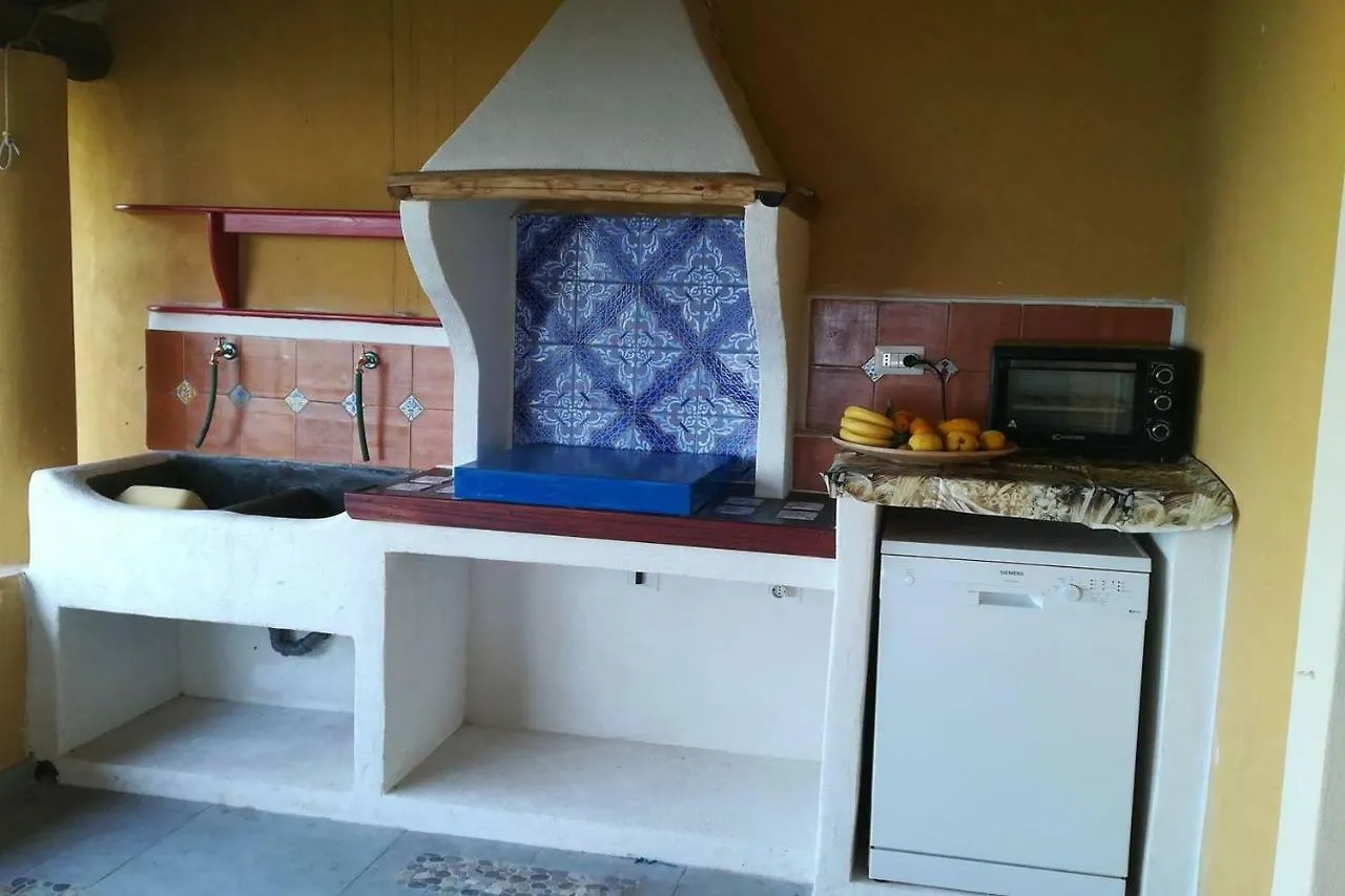 La Casa Di Titti E Jack Villa Malfa Olaszország